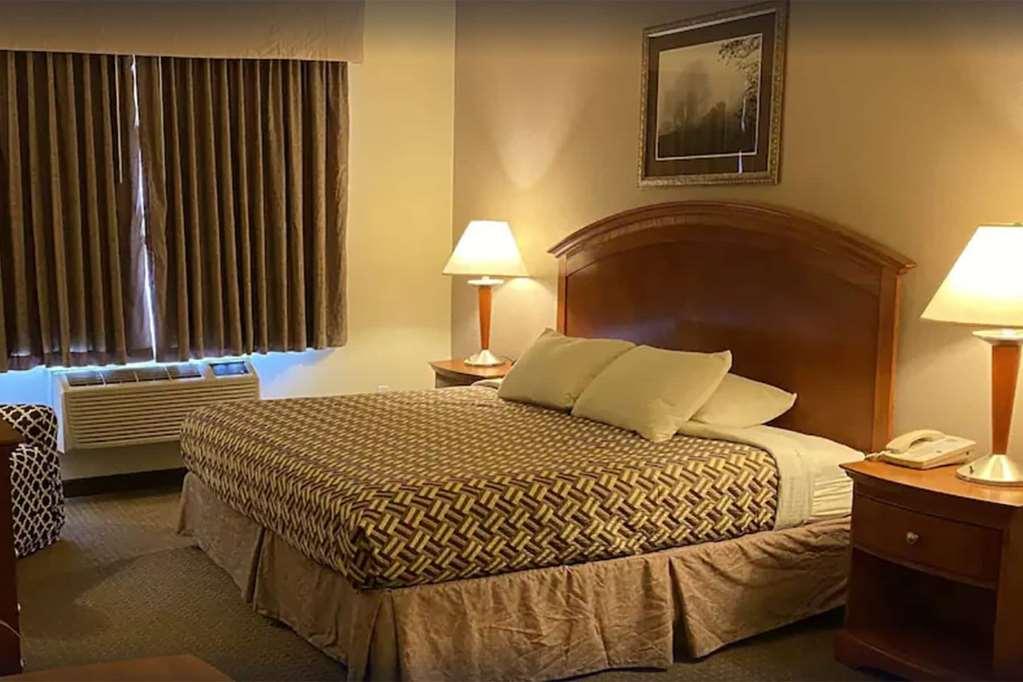 A Riverside Inn Travelodge By Wyndham Fairplay Phòng bức ảnh