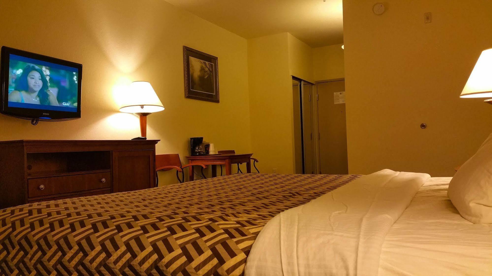 A Riverside Inn Travelodge By Wyndham Fairplay Ngoại thất bức ảnh