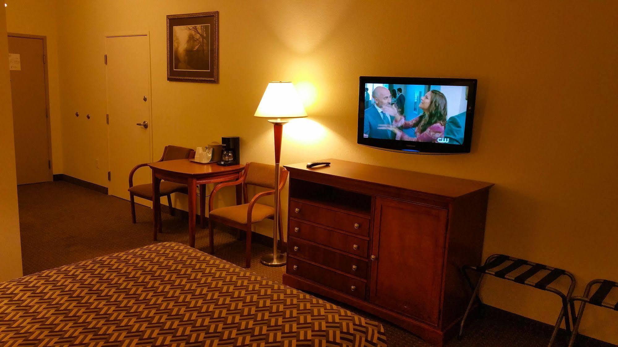 A Riverside Inn Travelodge By Wyndham Fairplay Ngoại thất bức ảnh